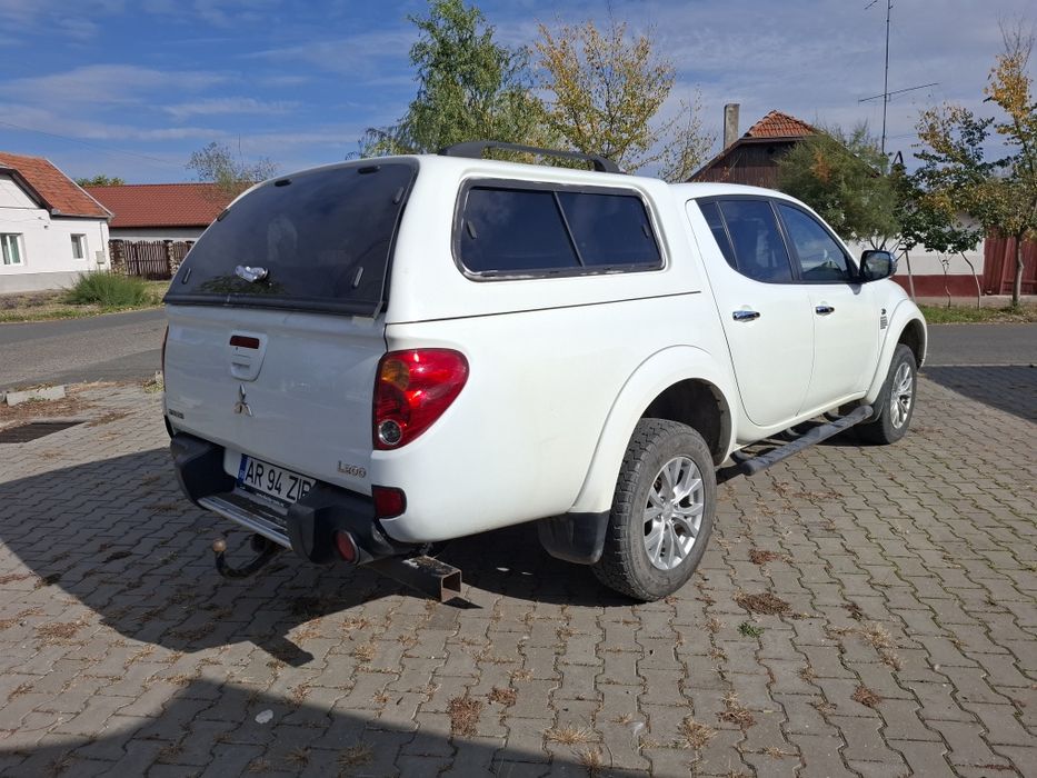 Vând mitsubishi l200 stare buna