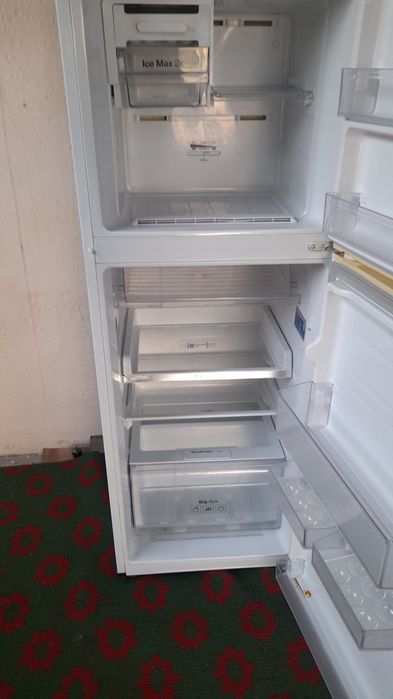 Продаётся холодильник SAMSUNG