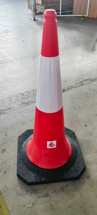 Конус сигнальный 1000мм