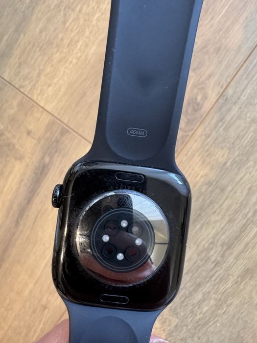 Apple Watch 10 46 mm cu garantie