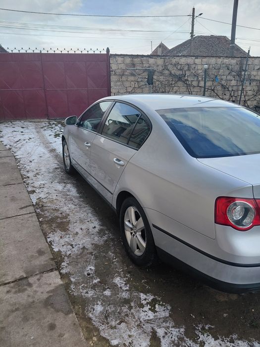 Vând passat 2009 19 9