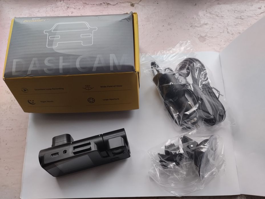 Продам видеорегистратор D53S