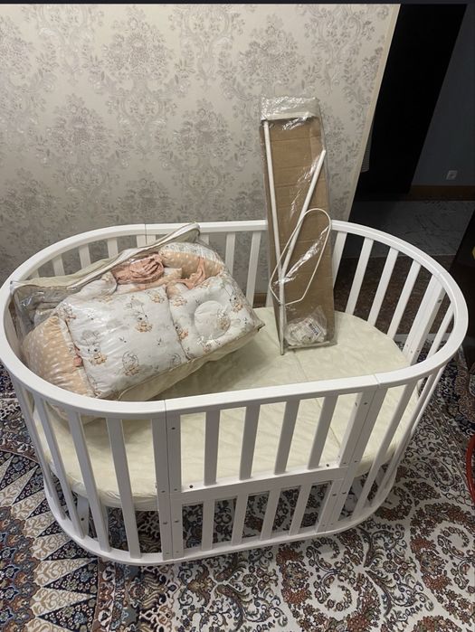 Продам манеж срочно