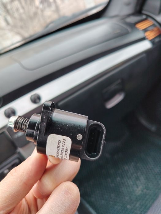 Регулятор холостого хода НИВА ваз