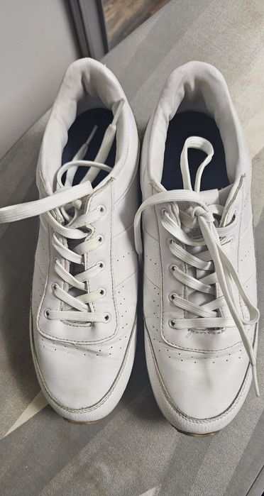 Кроссовки pull&bear 40