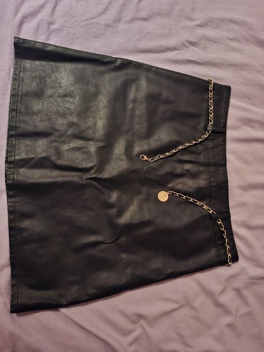 Кожена пола ,,Junona"