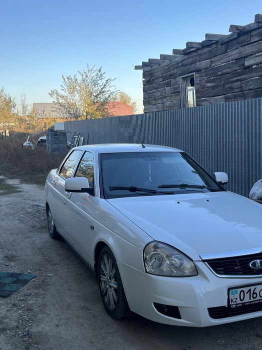 Продам приору в отс