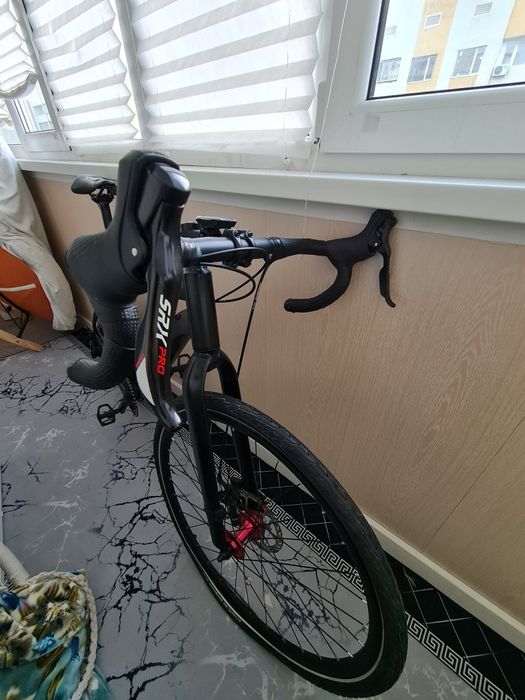 Продаётся шоссейный велосипед