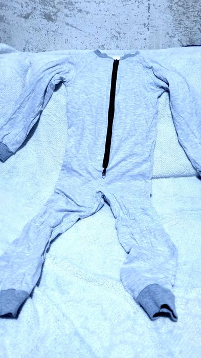 Хоккейная форма продам