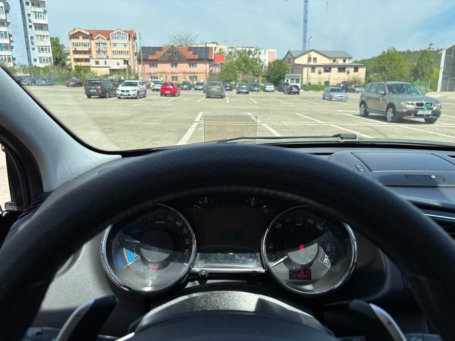 PEUGEOT 3008 2013 — imagine 3