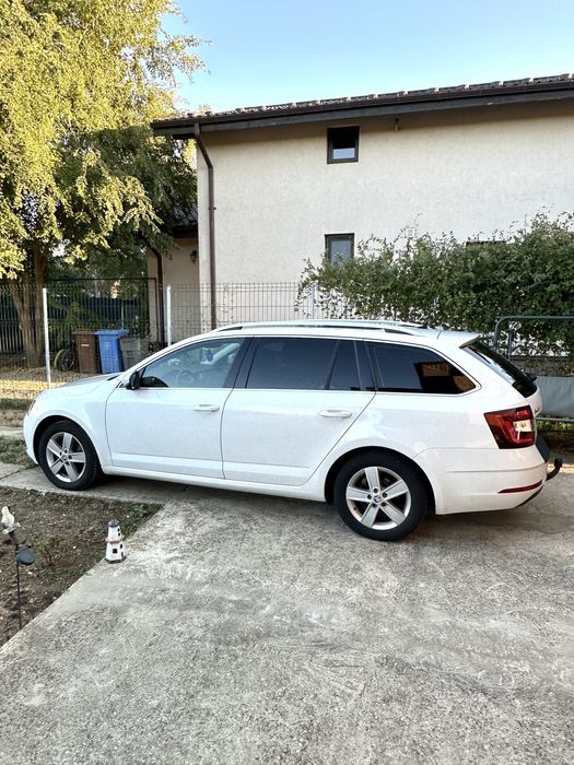 Skoda Octavia 2l DSG7 Panoramic