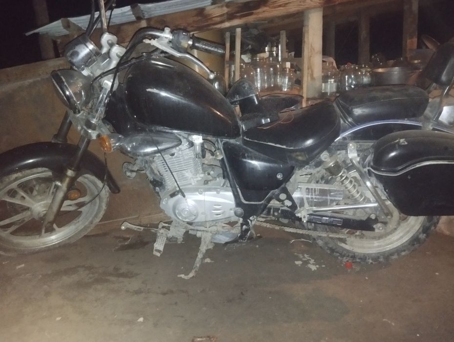 Продам Сузуки gz125