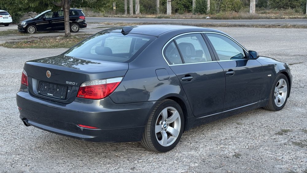 BMW 5 Series 2009 — imagine 3