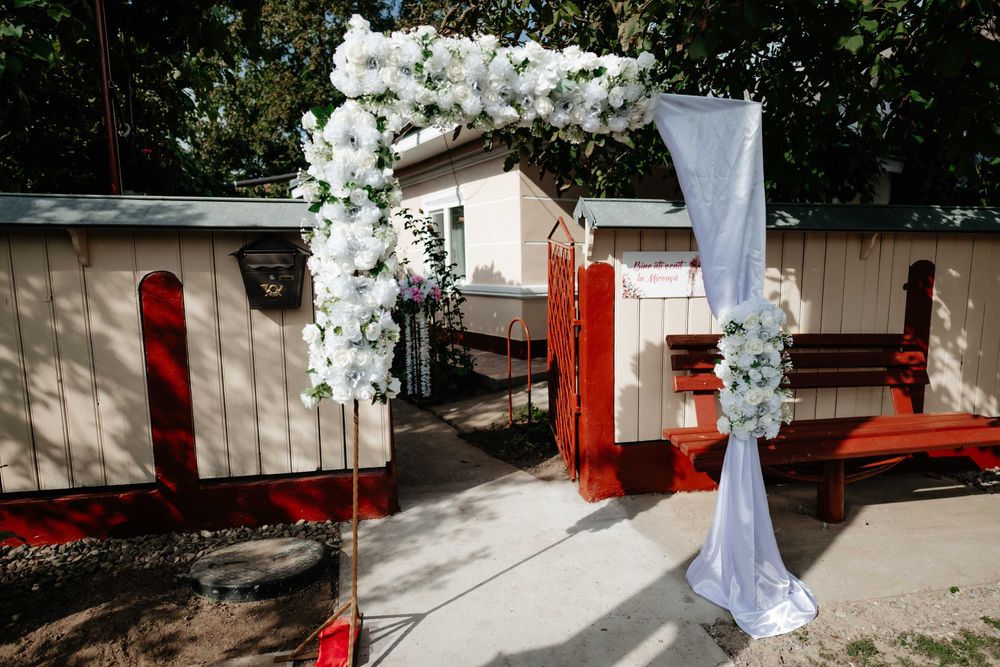 Decor evenimente: nunta, botez, cumatrie