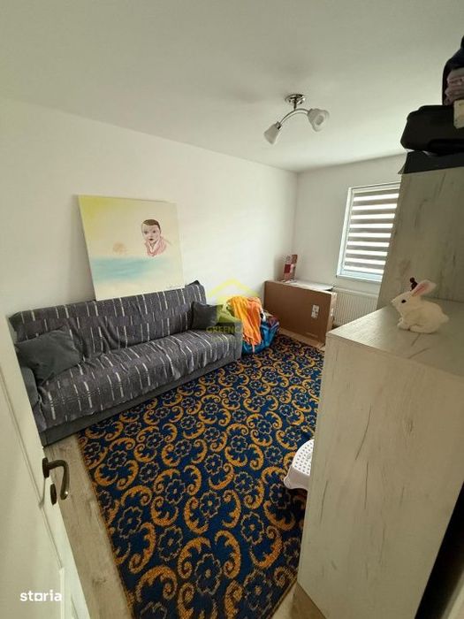 Apartament 3 camere decomandate, etaj 1, zona Sesul de Sus