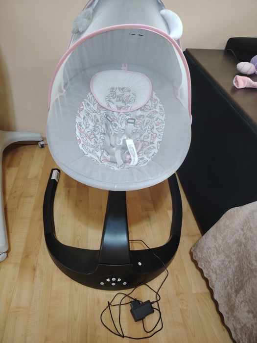 Бебешка люлка Moni