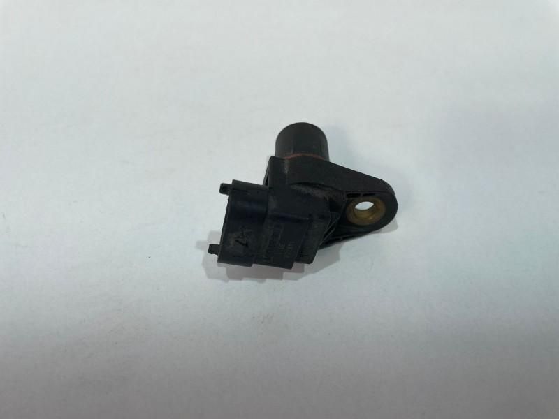 Senzor pozitie ax cu came 2.0 a0051531328 Mercedes-Benz A-Class W169
