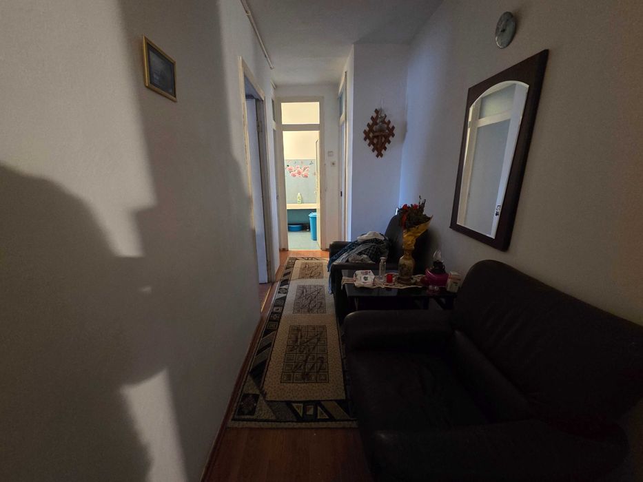 Apartament 4 camere in Draganesti Olt, 84mp, decomandat