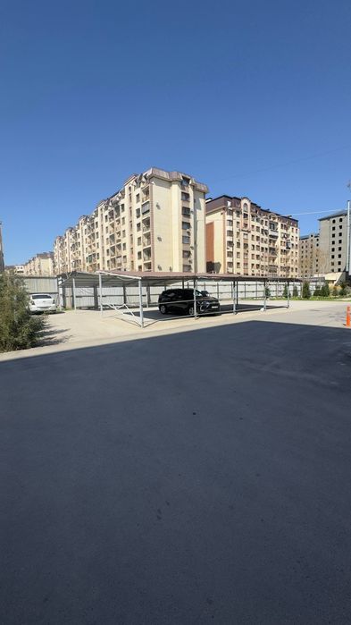 Kvartira SOTILADI Qora Saroyda