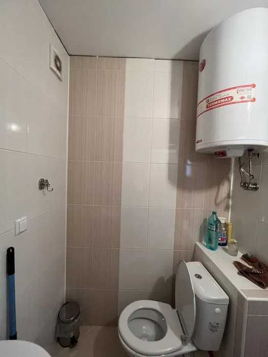 Дава се под наем Заведение в Поморие - 43 кв.м за 175 € - Снимка #1