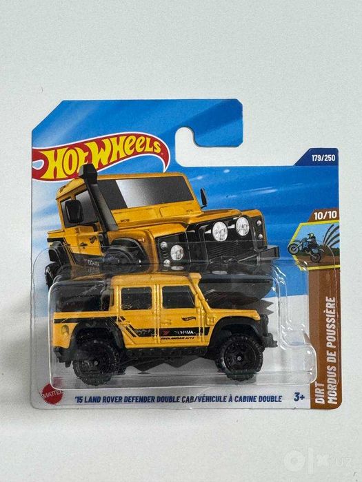 Hot Wheels Regular Short Card Land Rover Defender - Diecast -