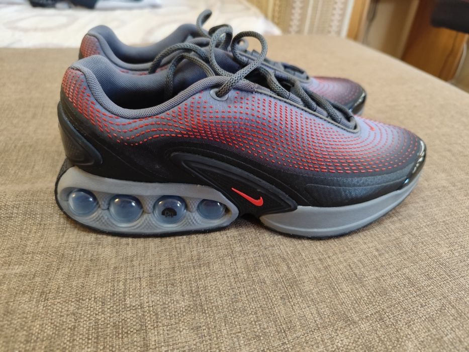Маратонки Nike Air Max DN 44