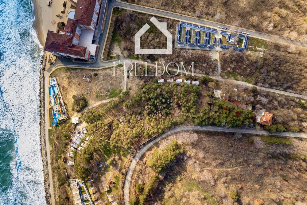 Продава се Къща в Бяла - 300 кв.м за 1097 €/кв.м - Снимка #6