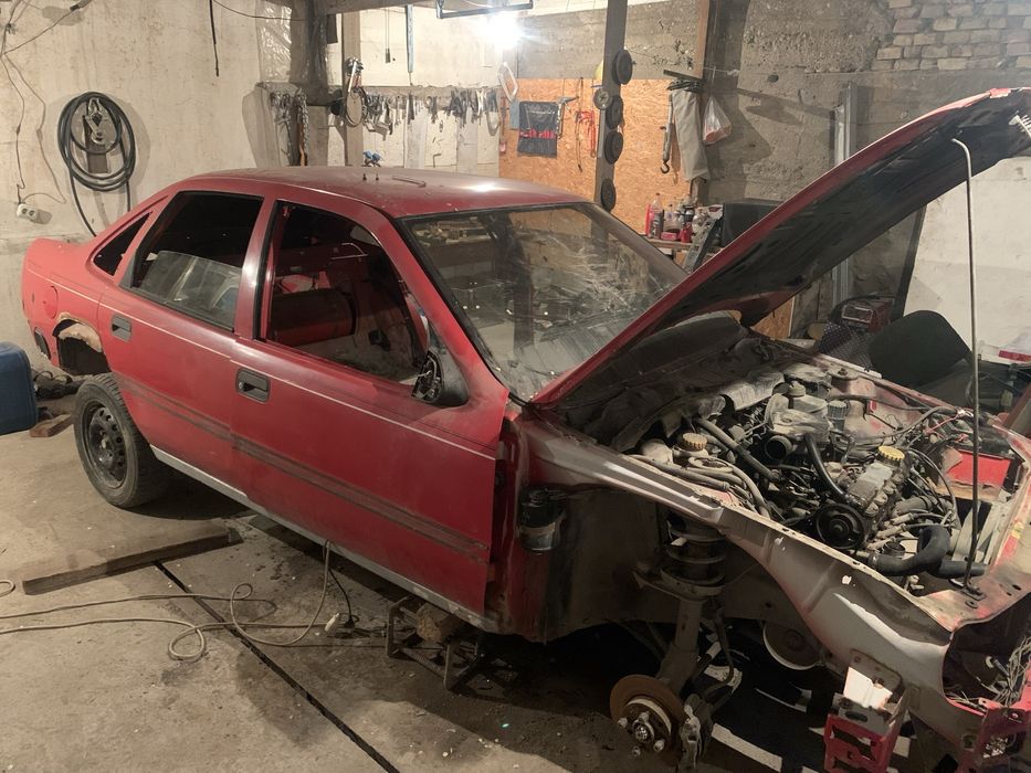 Опель вектра на разбор срочна