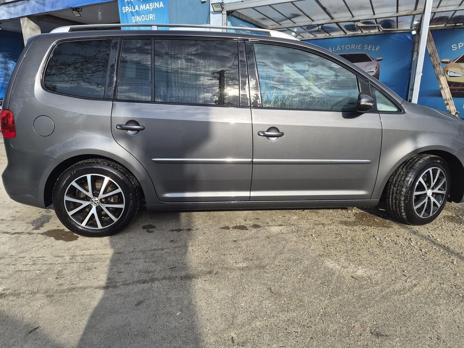 Volkswagen Touran 2012 highline 2.0TDI 140CP