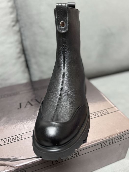 Продам зимние сапоги