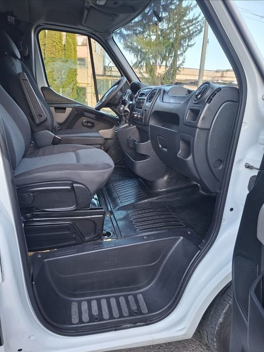 Renault Master  8 Europaleti Două dormitoare