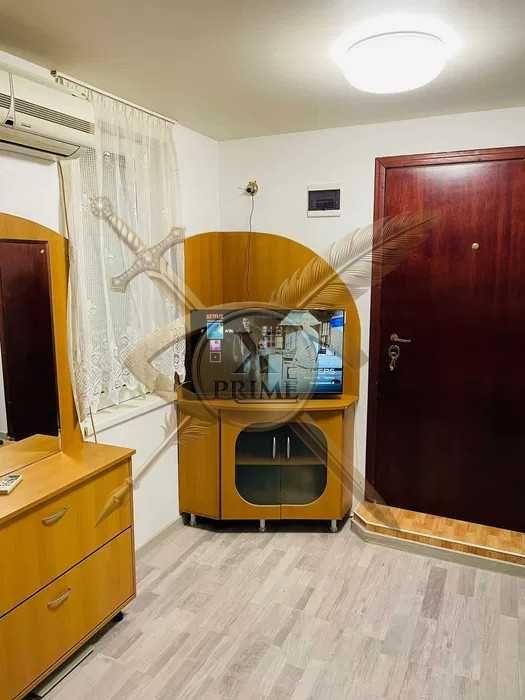 Дава се под наем Едностаен апартамент в Варна, Генералите - 30 кв.м за 350 € - Снимка #3