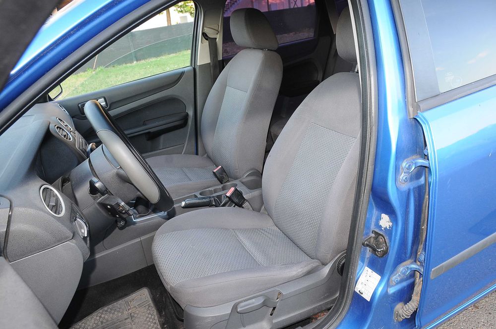 FORD Focus 2006 — imagine 5