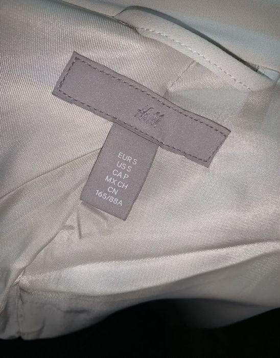 Молочный жакет H&M