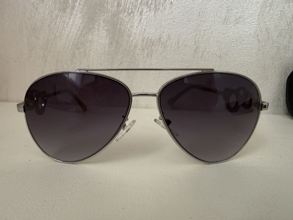 Слънчеви очила Guess