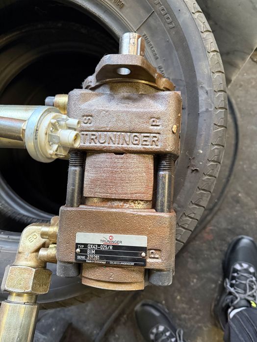 Хидравлични Помпи TRUNINGEN