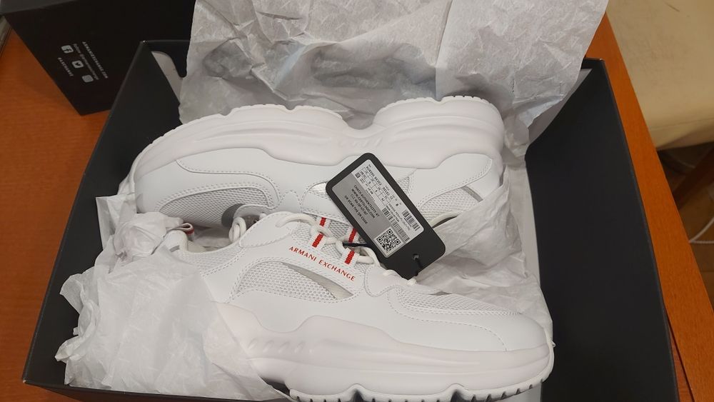 НОВИ мъжки  обувки Armani Exchange 42р