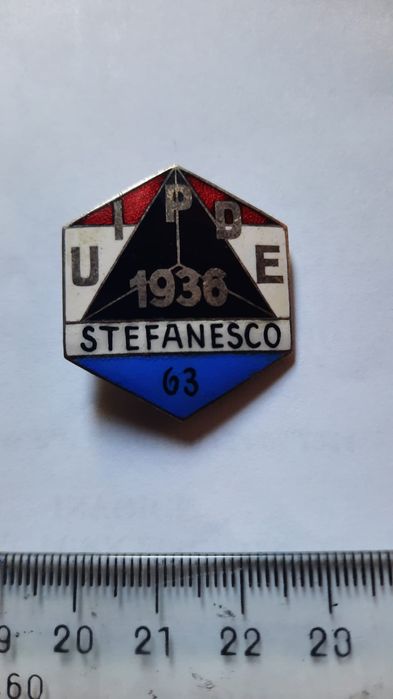 Insigna veche de colectie