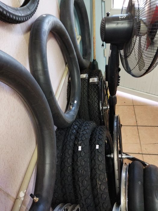 Покрышки и камеры на мотоциклы.