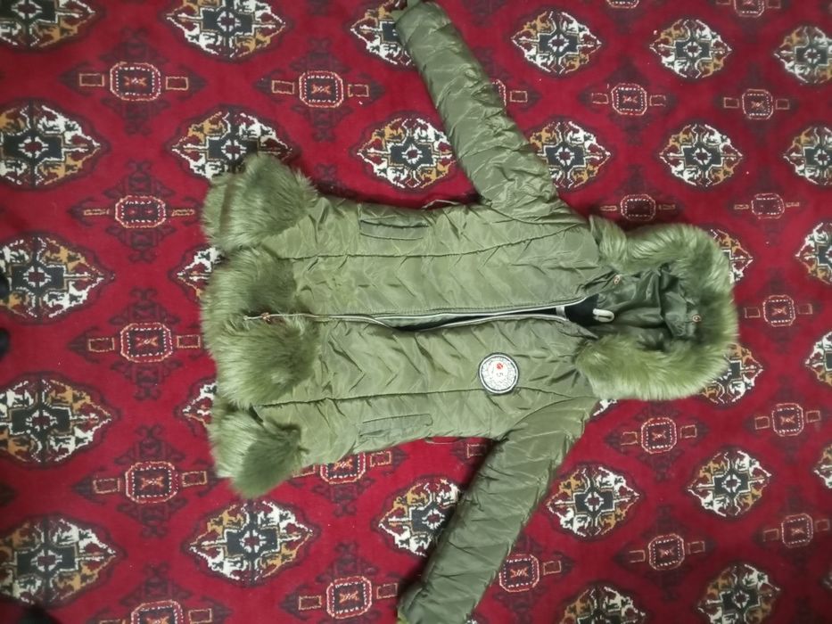 Yosh kizchalar kurtkasi