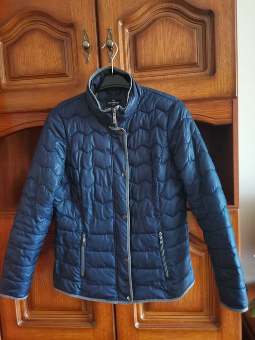 Geacă matlasată scurtă