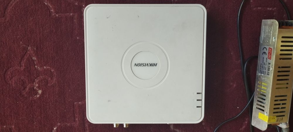 HIKVISION 2MP СИСТЕМА Камера, DVR, блок питания.
