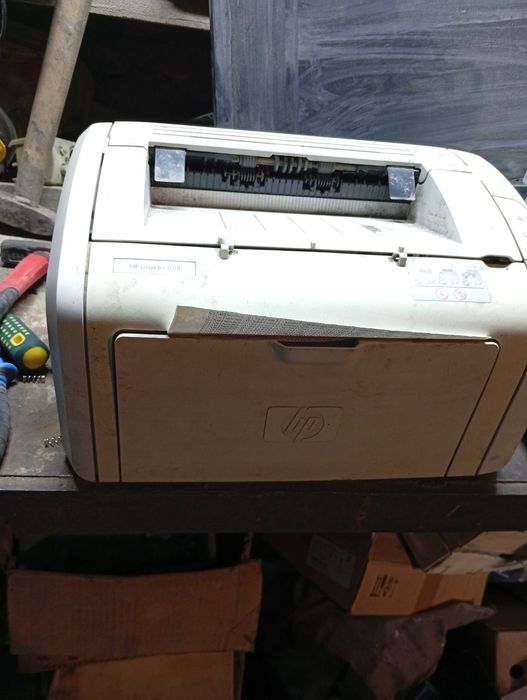 Продам Принтер НР 1018