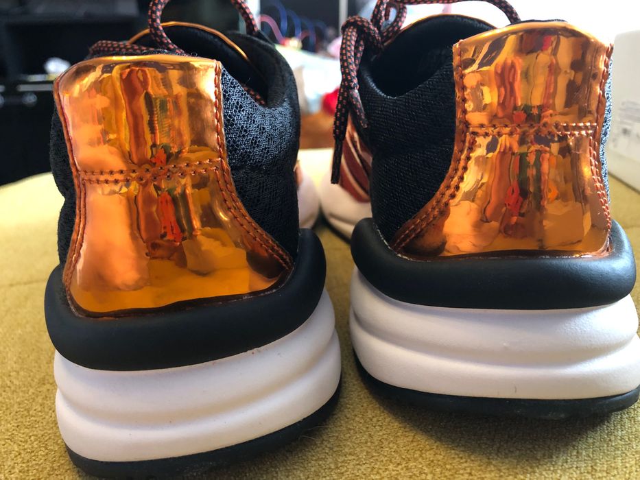 Дамски маратонки оранжев металик Geox 41 ! нови в кутия!