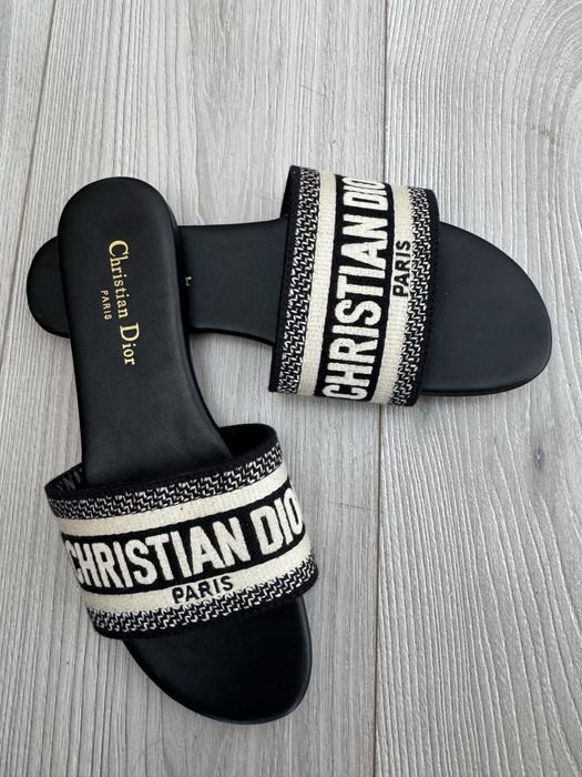 Дамски чехли Christian Dior
