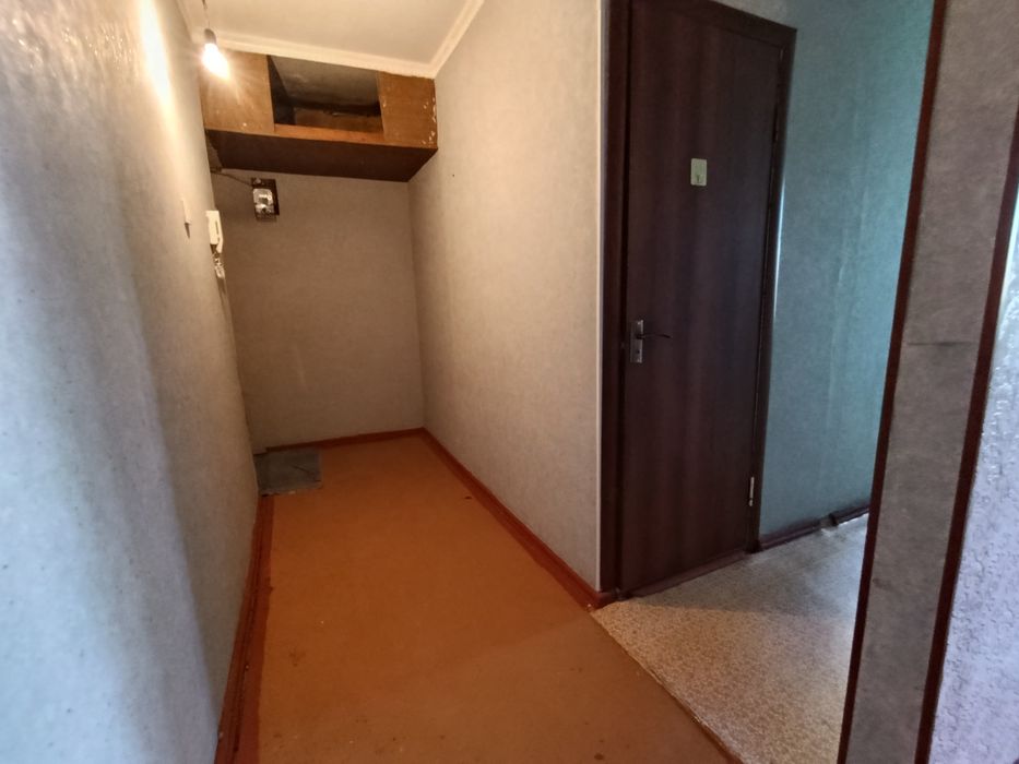 2-хкомн кв в 7 мкр 1д, 10,5млн