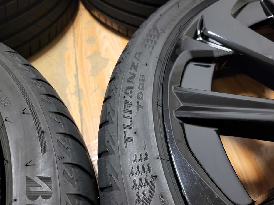 джанти Мазда 20" 5х114,3 Mazda Kia Hyundai Nissan Honda 235/40/20 Bridgestone