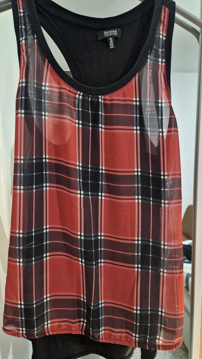 Maiou lejer s Bershka