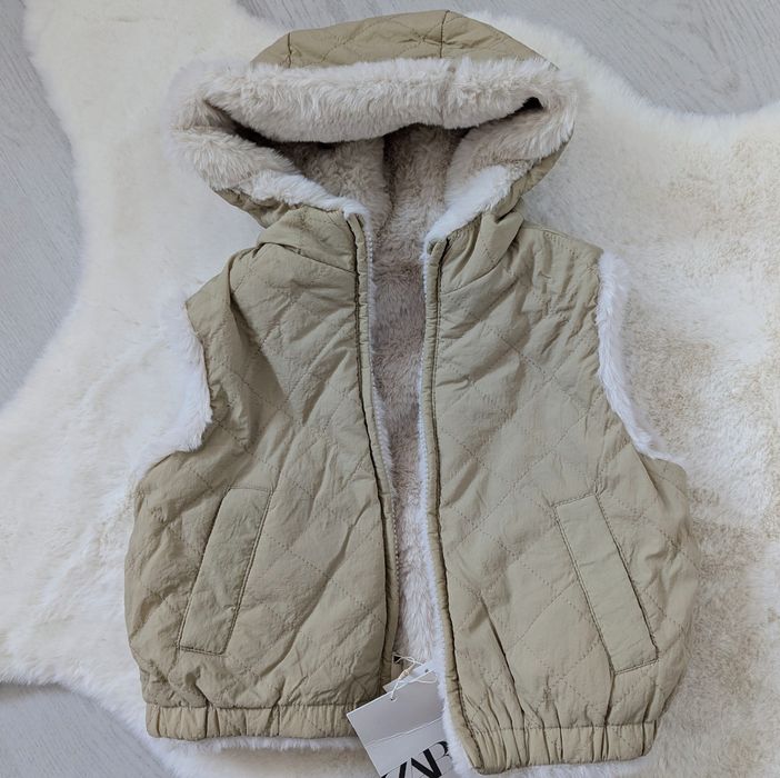 Vesta Zara noua, 2 ani, reversibila