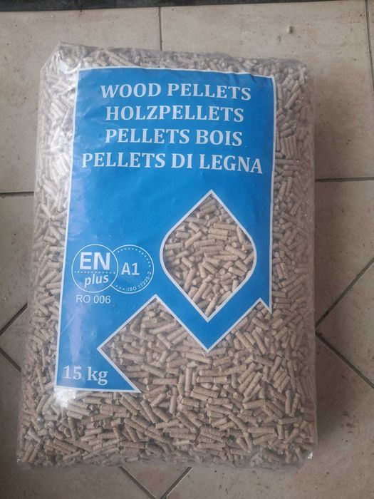 Peleti din lemn de salcam